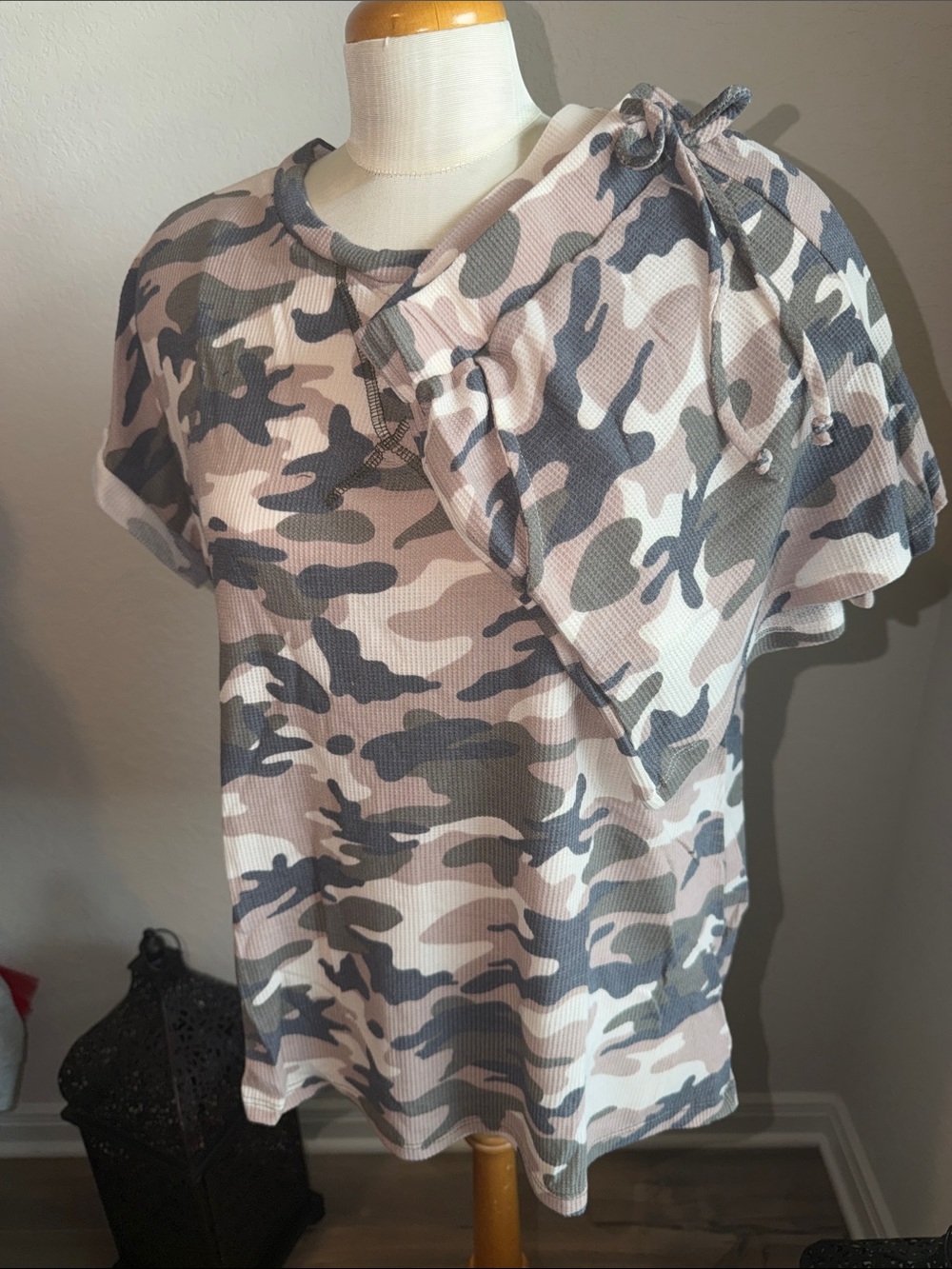 Eeesome No Hiding Camo Lounge Set